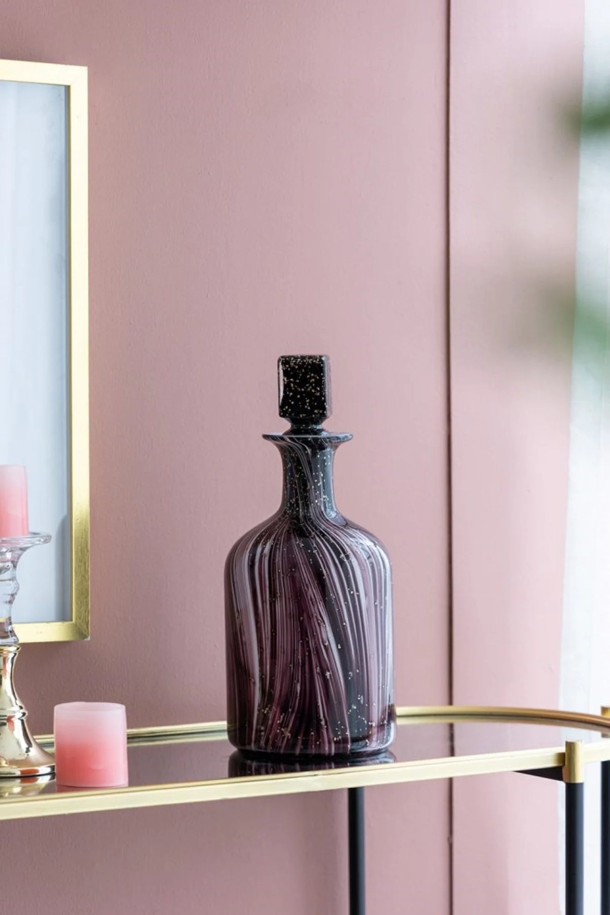 Wavy Glass Bottle with Stopper P3263