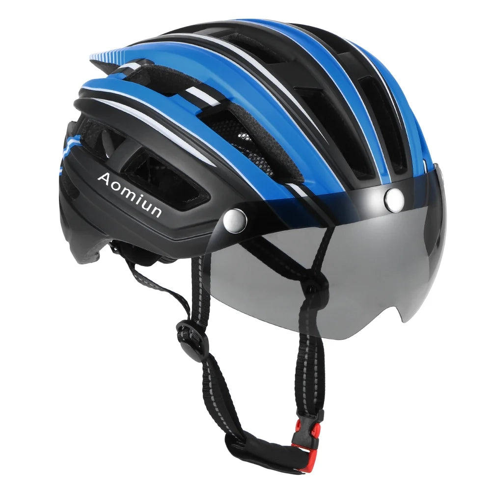 Motorcycling Helmet with Detachable Magnetic Visor E27535