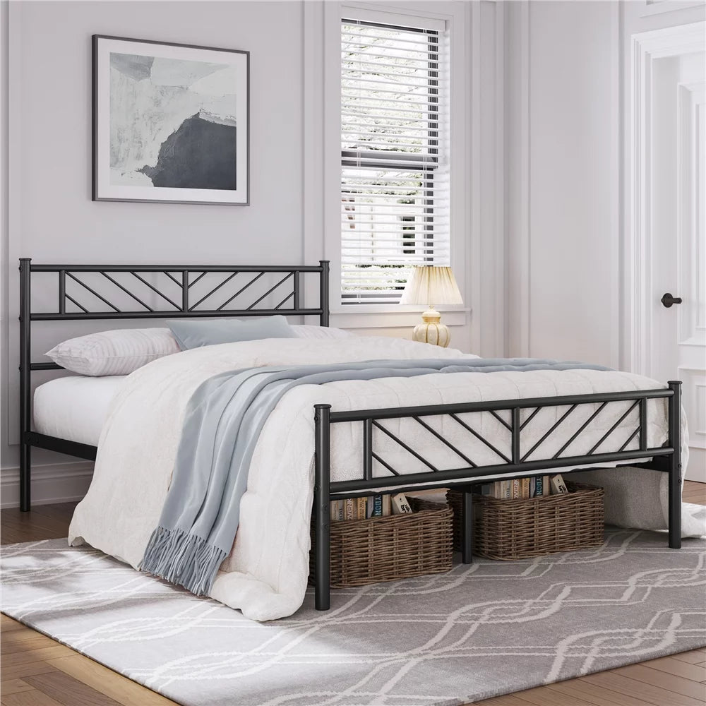 Queen Size Black Metal Platform Bed C484658