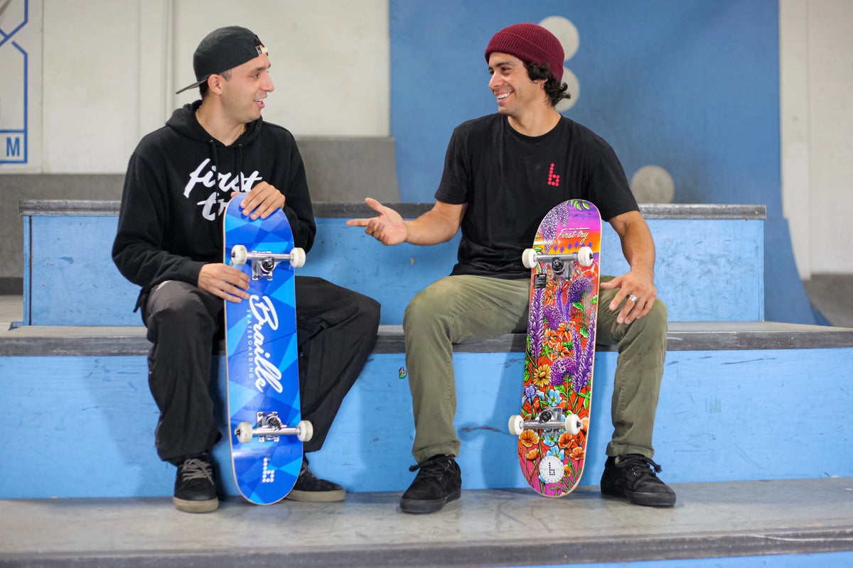 Multicolor 31 In. x 7.75 In. Complete Skateboard with 7-Ply Maple Deck and Abec-7 Bearings Y8916