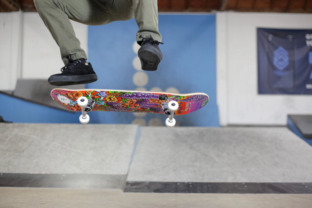 Multicolor 31 In. x 7.75 In. Complete Skateboard with 7-Ply Maple Deck and Abec-7 Bearings Y8916