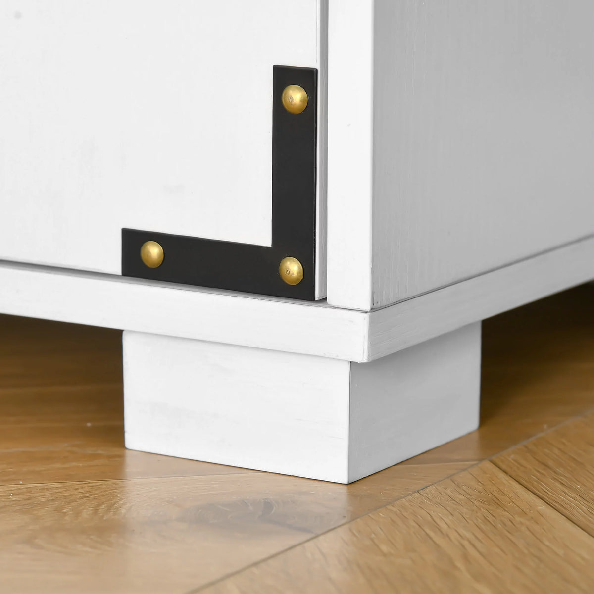 White 4-Door Cabinet with Storage Shelves S233