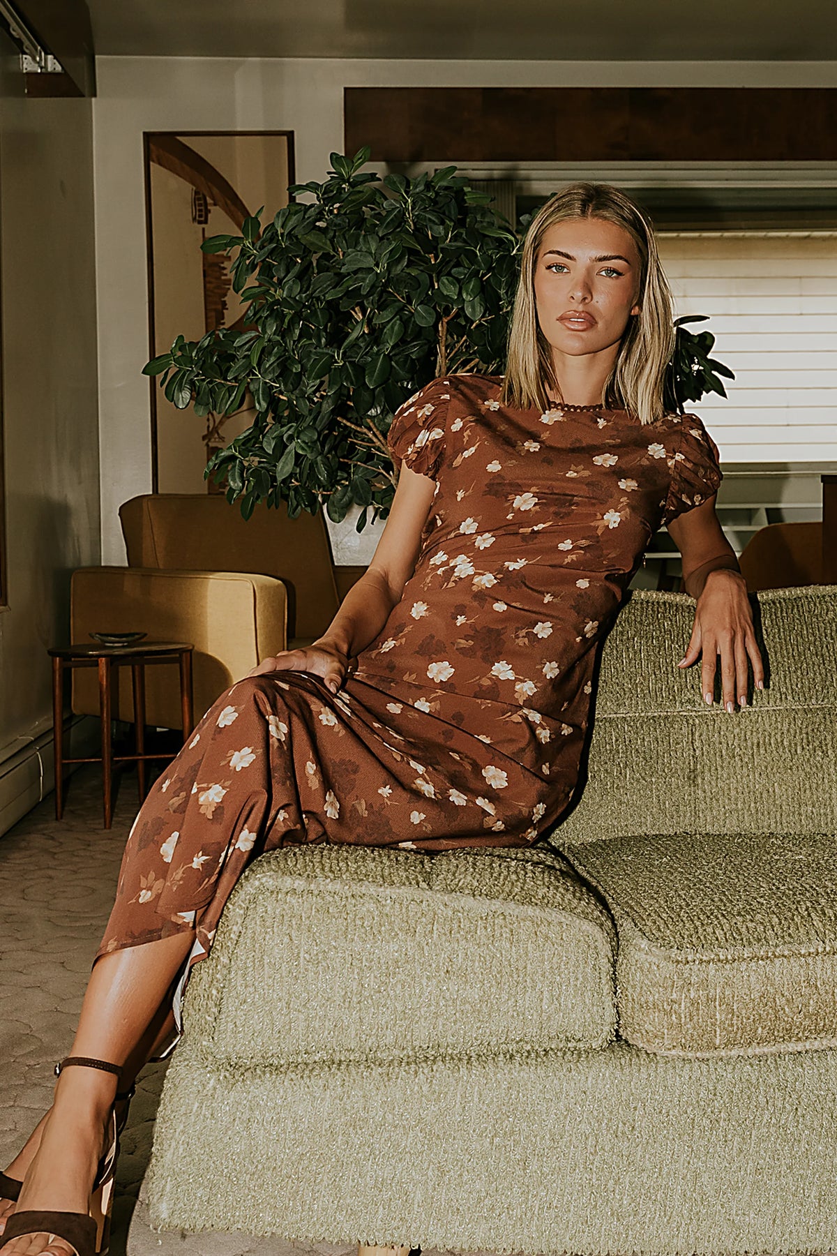 Brown Floral Maxi Dress H892285