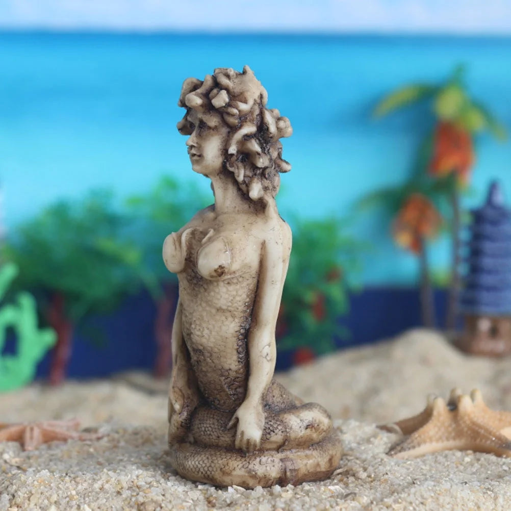 Gorgon Serpent Sculpture Resin Ornament M293030
