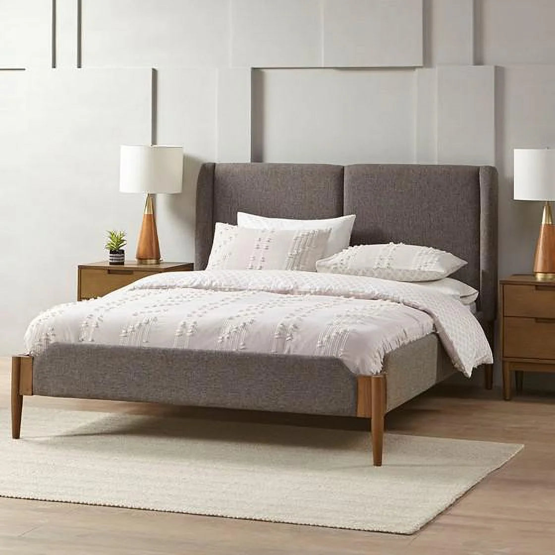 Brown King Size Upholstered Bed V69471