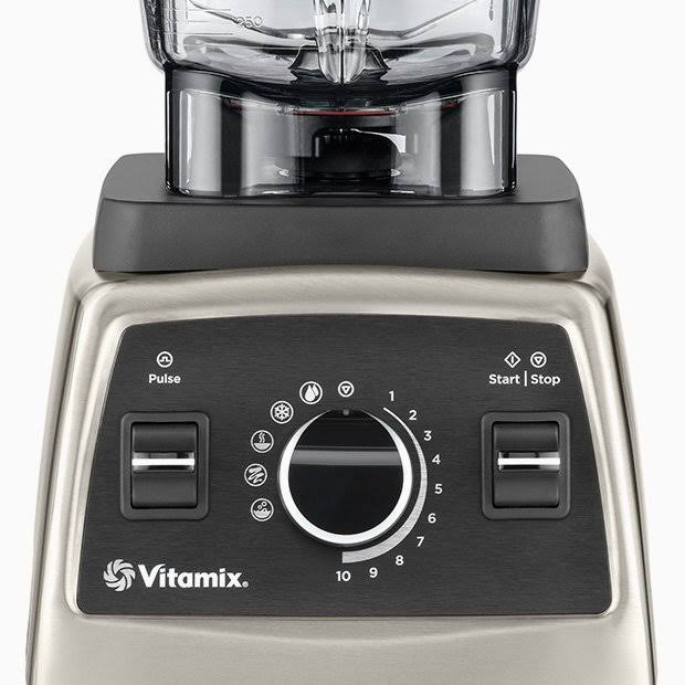 Brushed Stainless Metal Finish Blender R2350