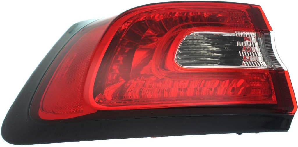 Jeep Cherokee Outer Tail Light Assembly Driver Side D372