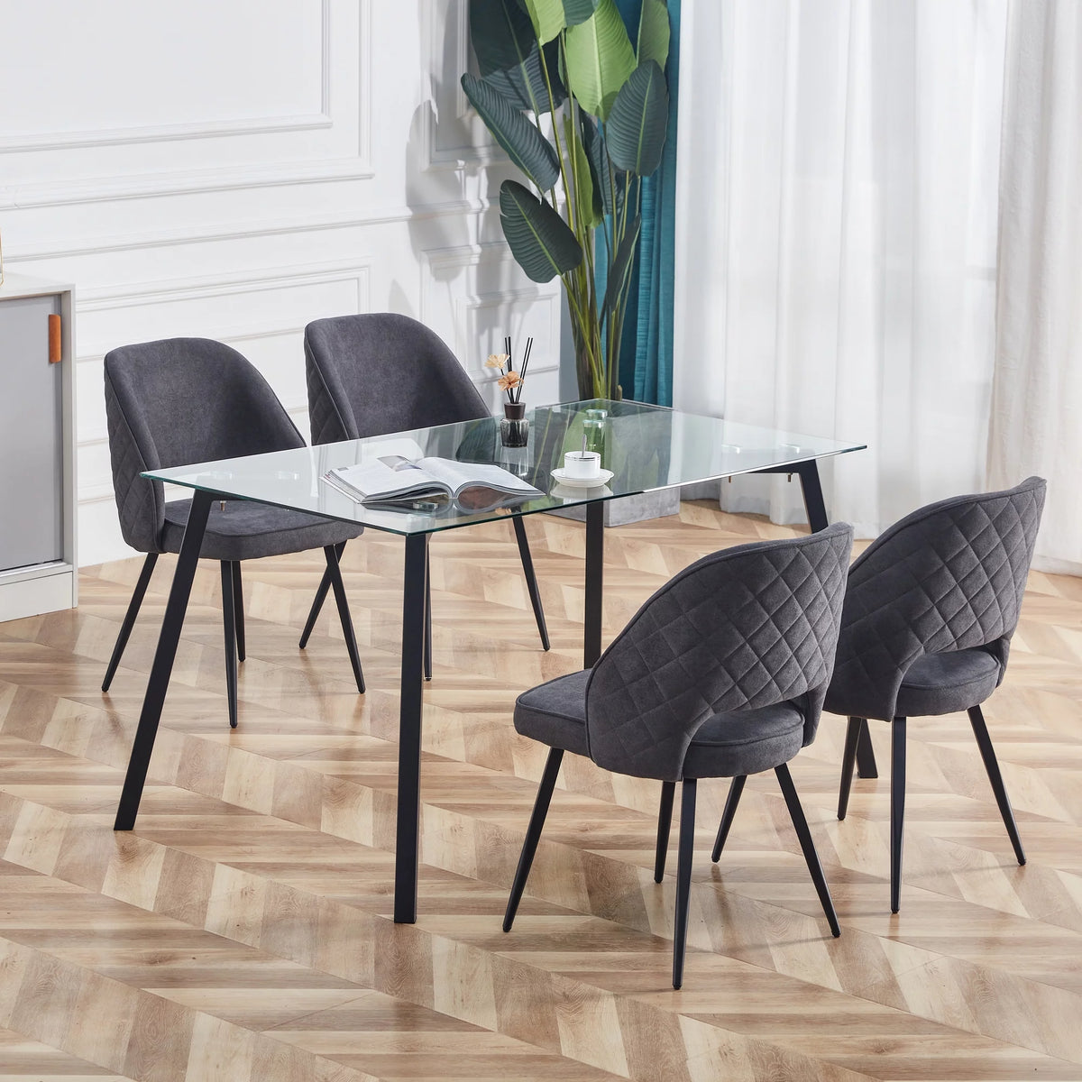 Rectangular Glass Dining Table for 4-6 with Tempered Glass Tabletop and Black Metal Legs I41568
